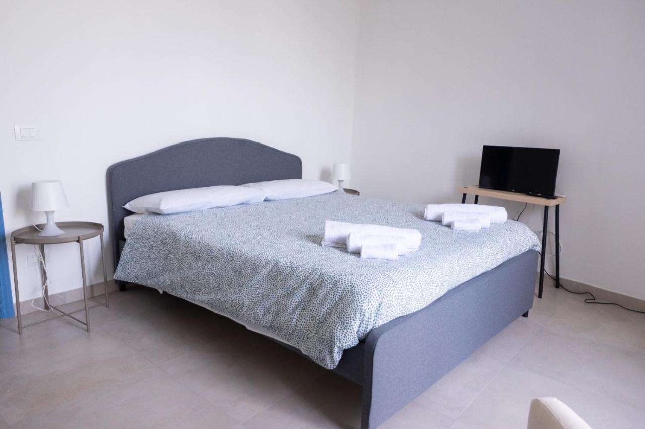 Seaport #Rooms Trani Exterior foto