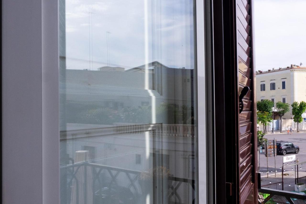 Seaport #Rooms Trani Exterior foto